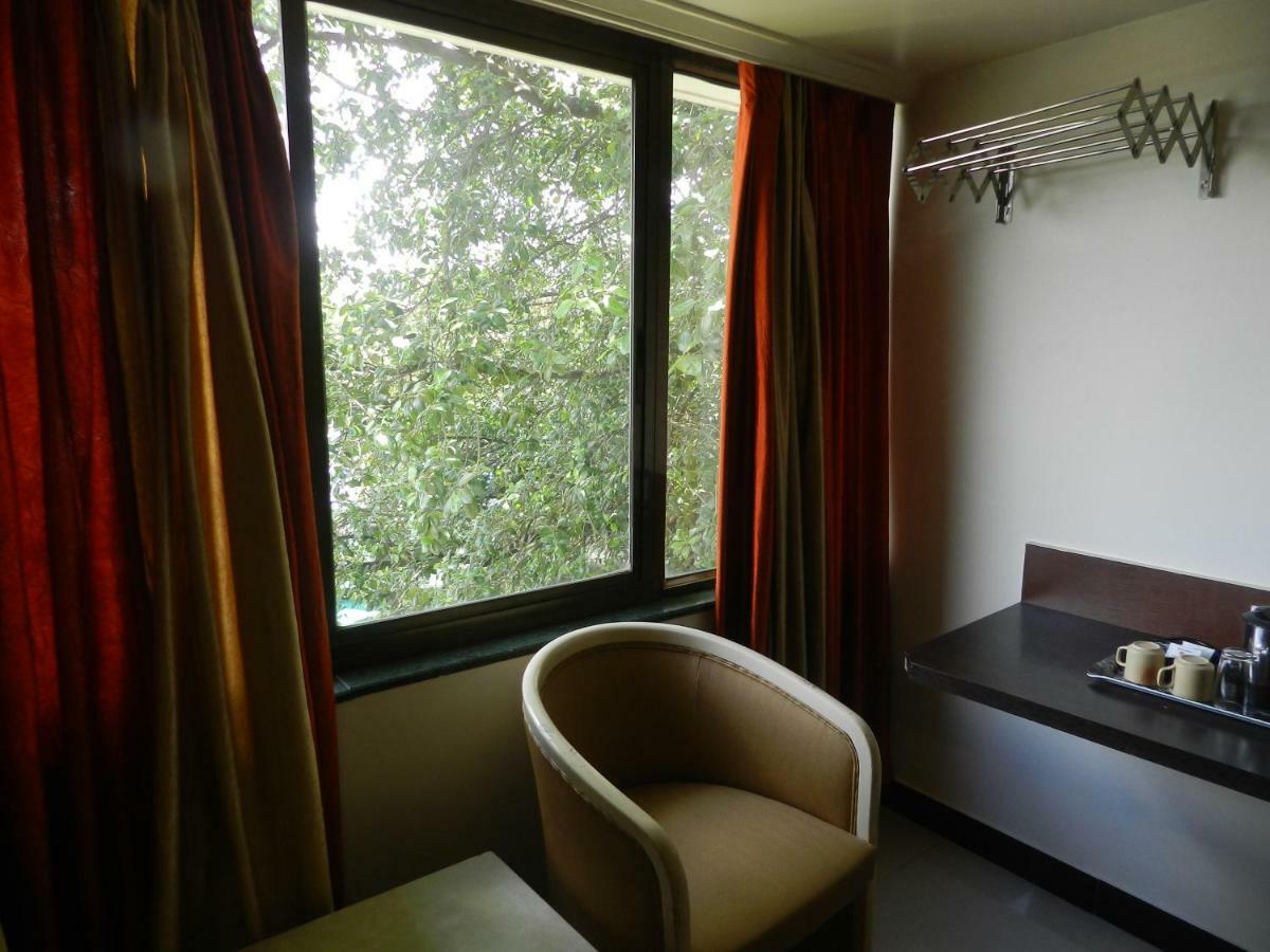 Hotel Ayodhya Kolhapur Exterior photo